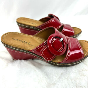 Natural Soul Red Slide Sandals Women’s size 7.5